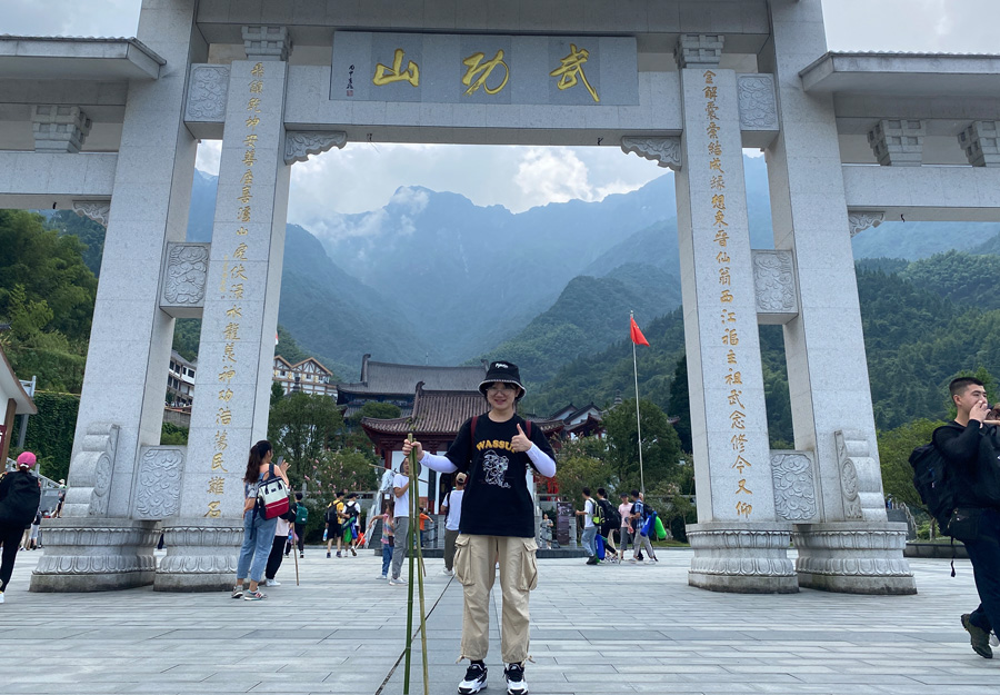 2022年度豪利777官网医药优秀科技奋斗者——王李洪