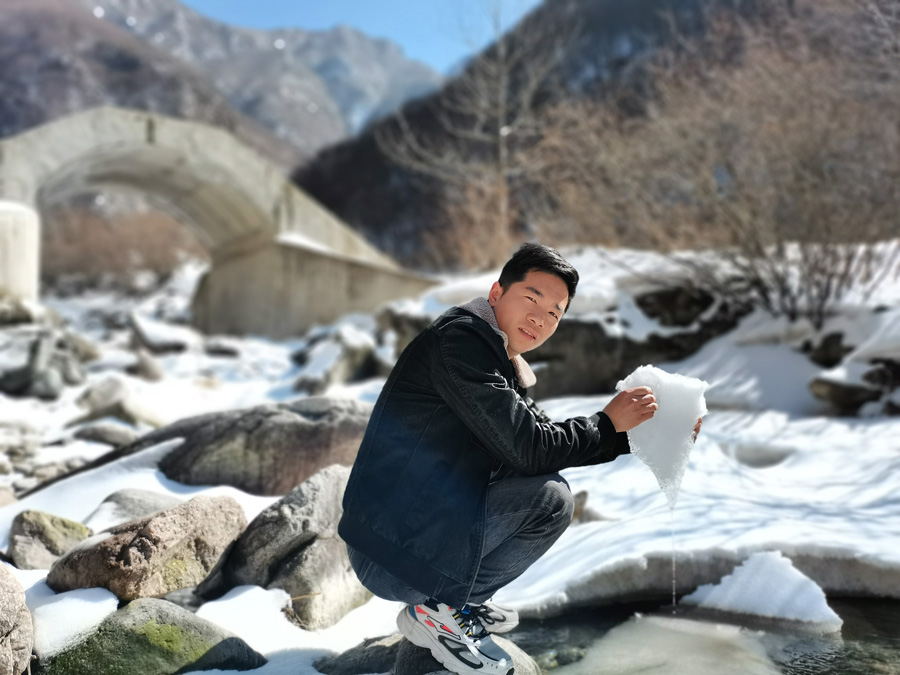 2022年度豪利777官网医药优秀科技奋斗者——李永华